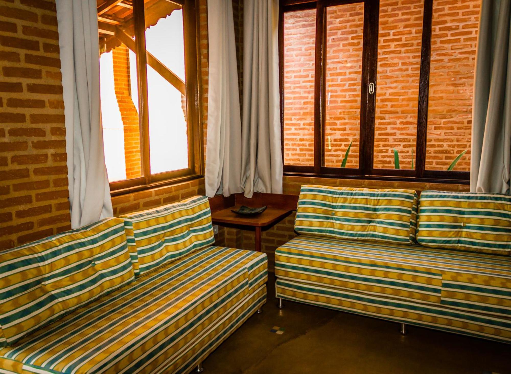 Encantos Do Vale Pousada E Spa Cultural Bueno Brandão Oda fotoğraf