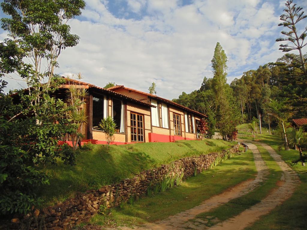 Encantos Do Vale Pousada E Spa Cultural Bueno Brandão Dış mekan fotoğraf